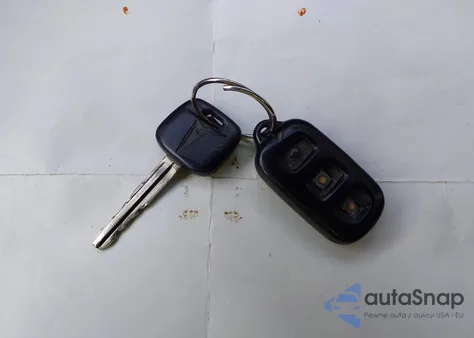 2005 Pontiac Vibe из США, поврежденный, VIN 5Y2SM63895Z456342